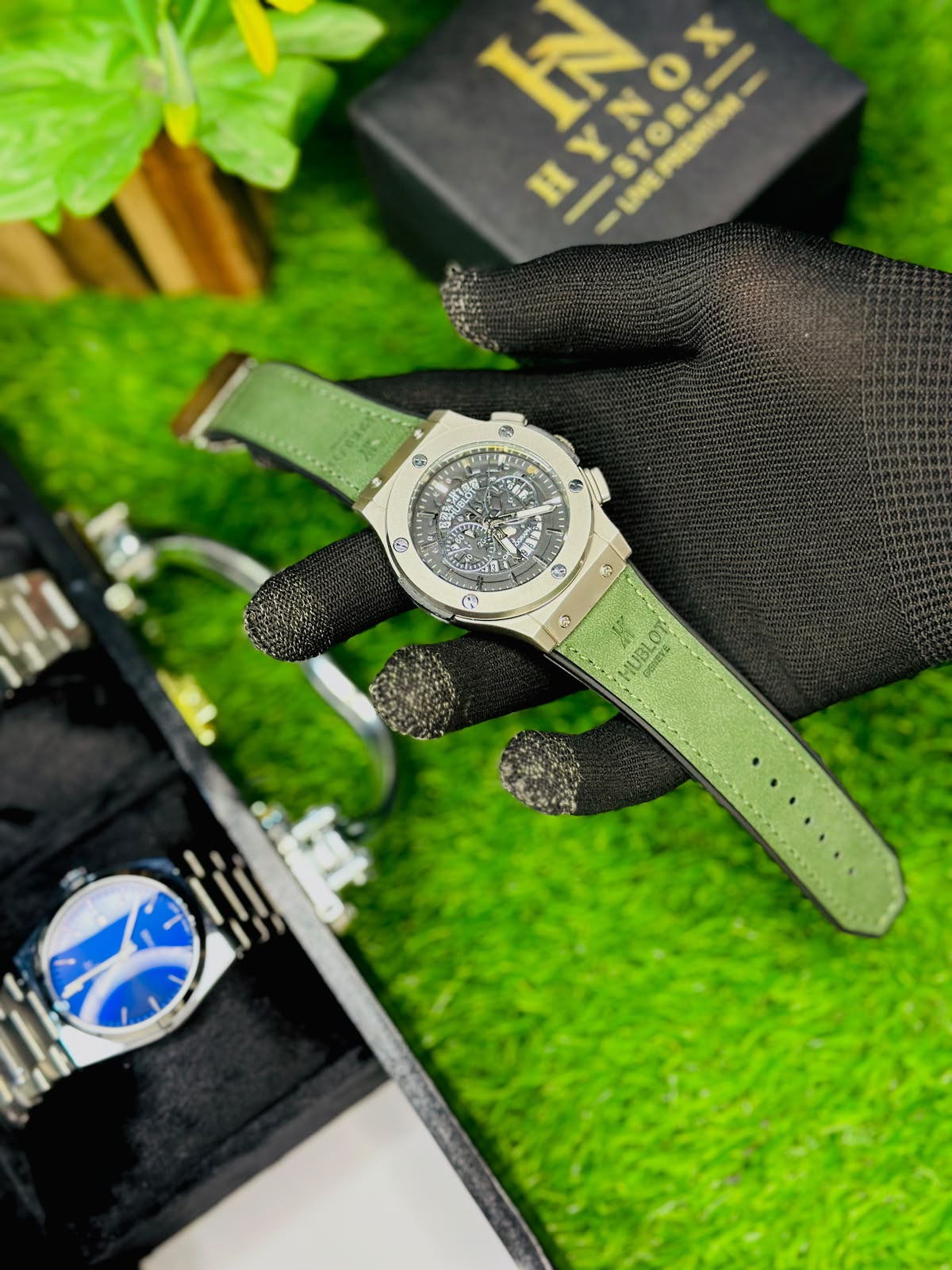 HUBLOT green dial with premium leather strap - Image 3
