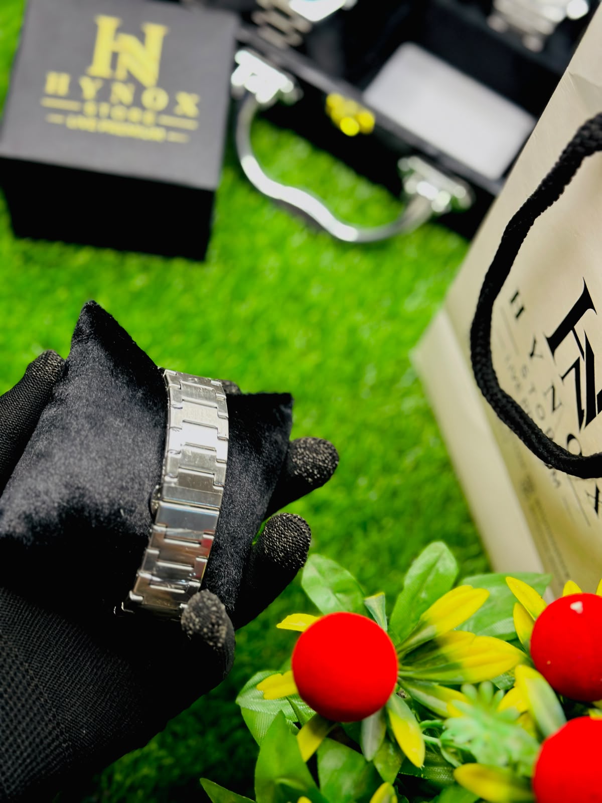 Tissot-PRX Silver stainless steel Quartz Black with master lock - Image 2